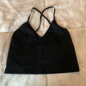 Black cross back sports bra